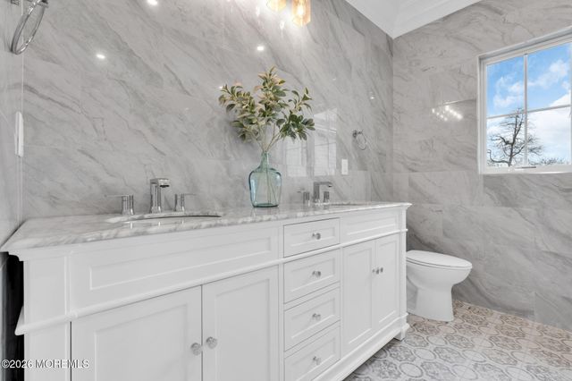 564 Michigan Avenue, Brick, NJ 08724