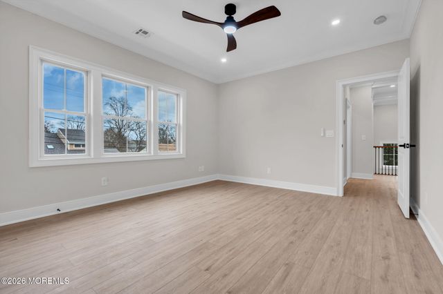 564 Michigan Avenue, Brick, NJ 08724