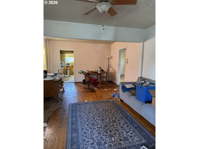 4643 Ne 28TH Ave, Portland, OR 97211