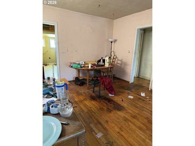 4643 Ne 28TH Ave, Portland, OR 97211