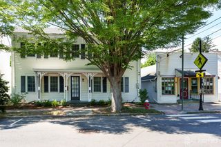 77 N Main N Street, Cranbury, NJ 08512