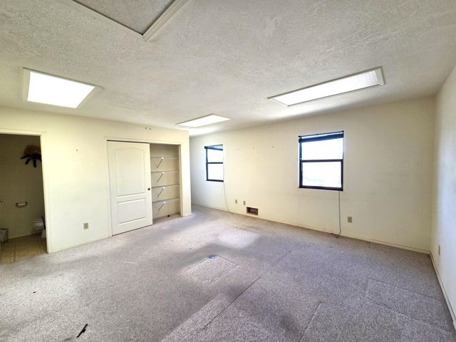 1712 Hudson River Road NE, Rio Rancho, NM 87144