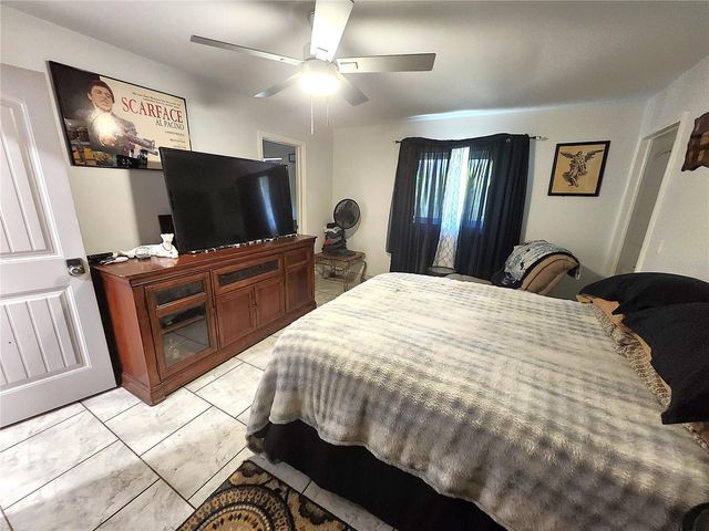 112 ANTILLA ROAD, North Port, FL 34287
