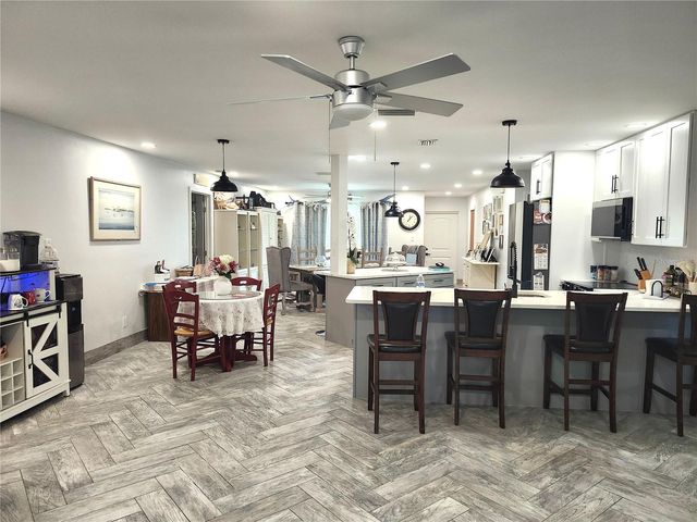 112 ANTILLA ROAD, North Port, FL 34287