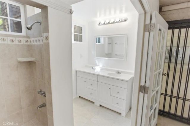 3810 Honolulu Avenue, La Crescenta, CA 91214