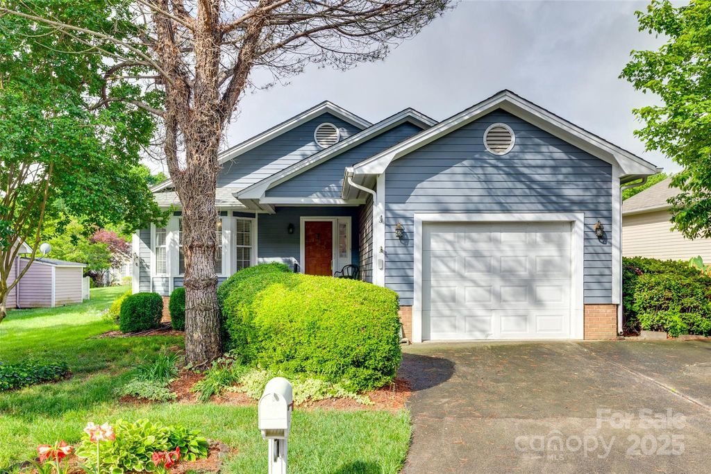 2915 Cherry Blossom Court, Fort Mill, SC 29715