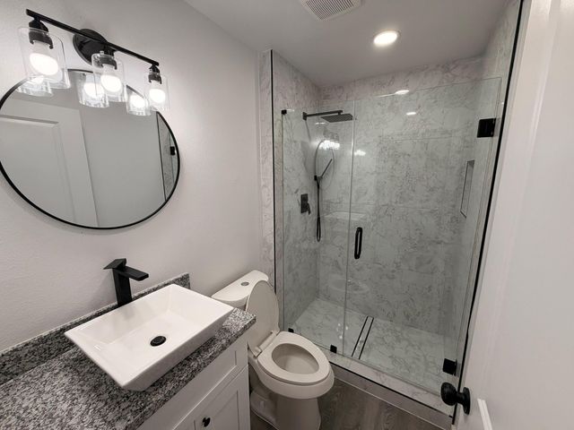 916 Brook Forest Drive A, Conroe, TX 77385
