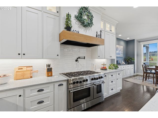 408 TULIP Ln, Woodland, WA 98674