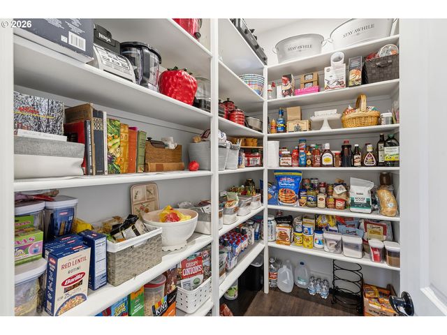 408 TULIP Ln, Woodland, WA 98674