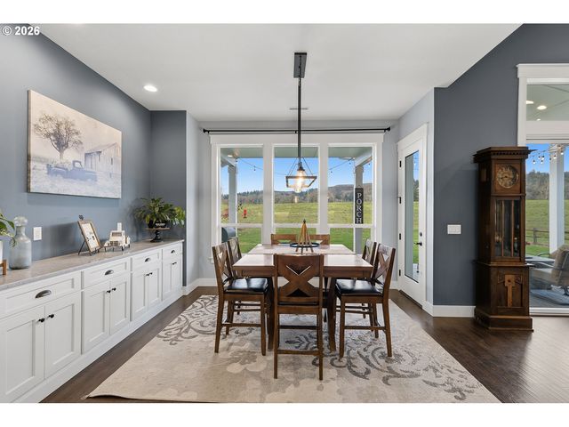 408 TULIP Ln, Woodland, WA 98674