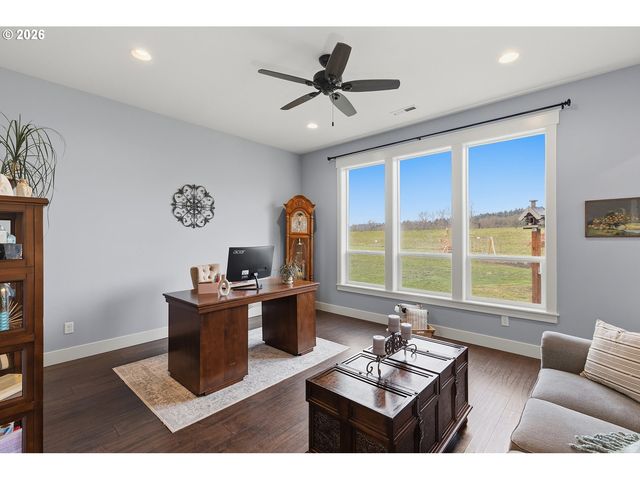 408 TULIP Ln, Woodland, WA 98674