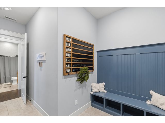 408 TULIP Ln, Woodland, WA 98674