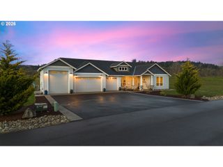 408 TULIP Ln, Woodland, WA 98674