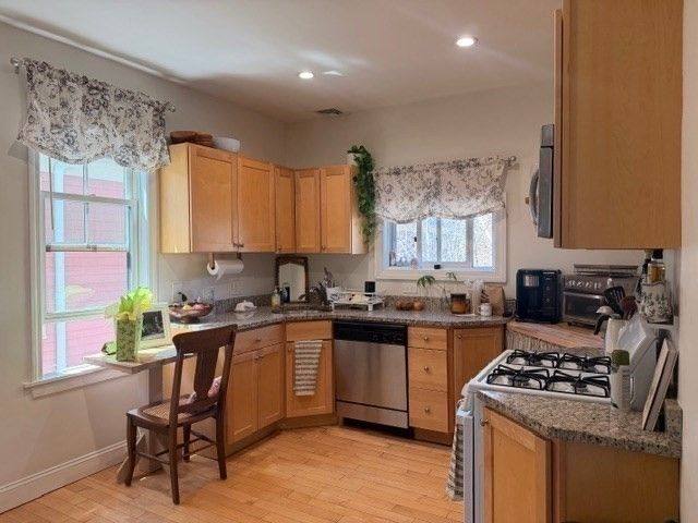 31 Fairmount Avenue 2, Cambridge, MA 02139