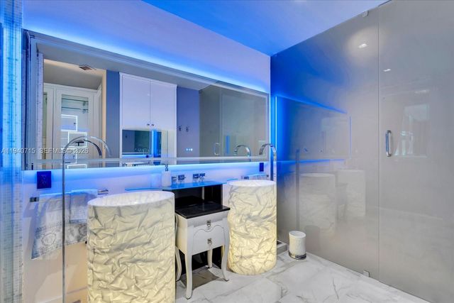 100 S Pointe Dr 3002, Miami Beach, FL 33139