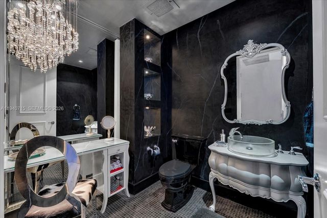 100 S Pointe Dr 3002, Miami Beach, FL 33139