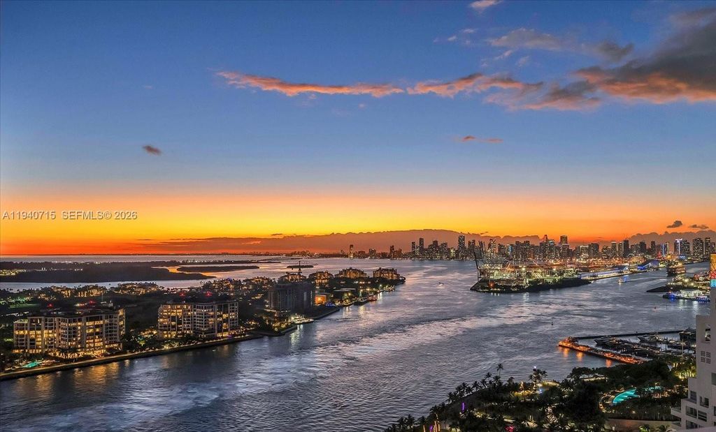 100 S Pointe Dr 3002, Miami Beach, FL 33139