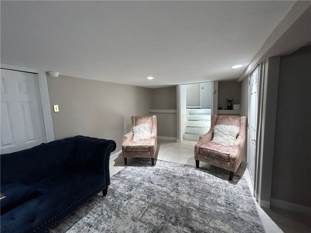 221 Poplar Street, Monroeville, PA 15146