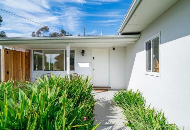 1504 Valencia Street, Oceanside, CA 92054