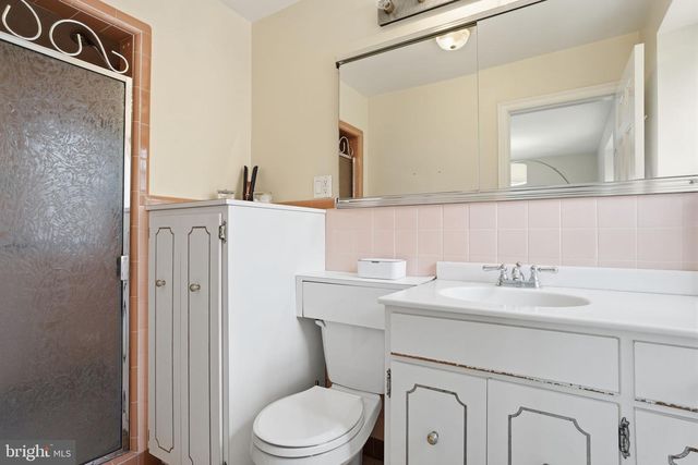 448 MOREDON RD, Huntingdon Valley, PA 19006