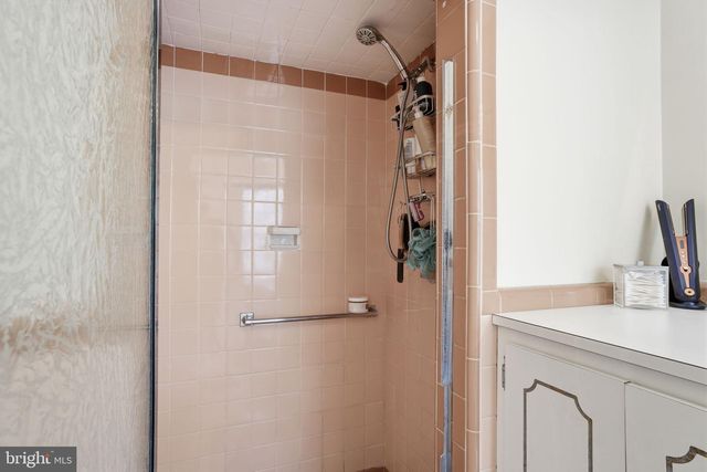 448 MOREDON RD, Huntingdon Valley, PA 19006