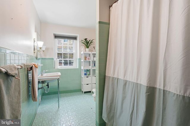 448 MOREDON RD, Huntingdon Valley, PA 19006