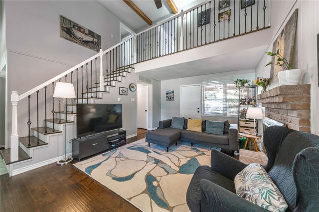 2923 Green Meadow Drive, Dallas, TX 75228