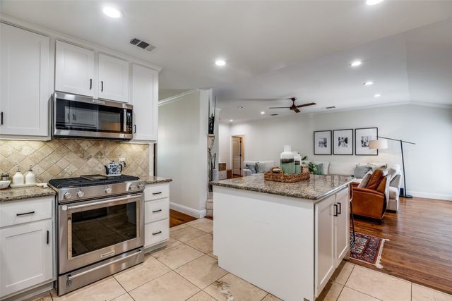 6732 Inverness Lane, Dallas, TX 75214