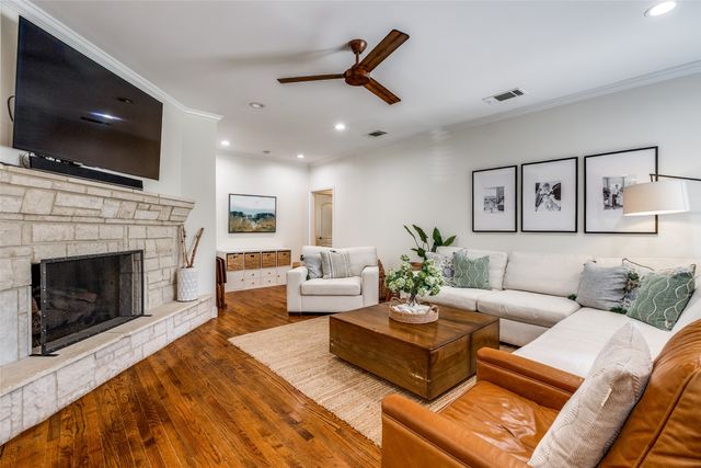 6732 Inverness Lane, Dallas, TX 75214