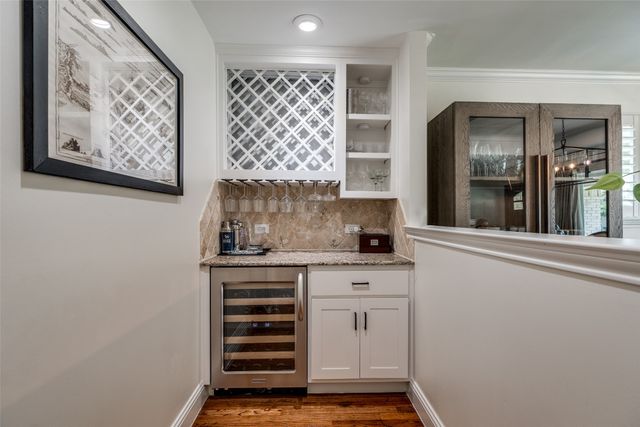 6732 Inverness Lane, Dallas, TX 75214
