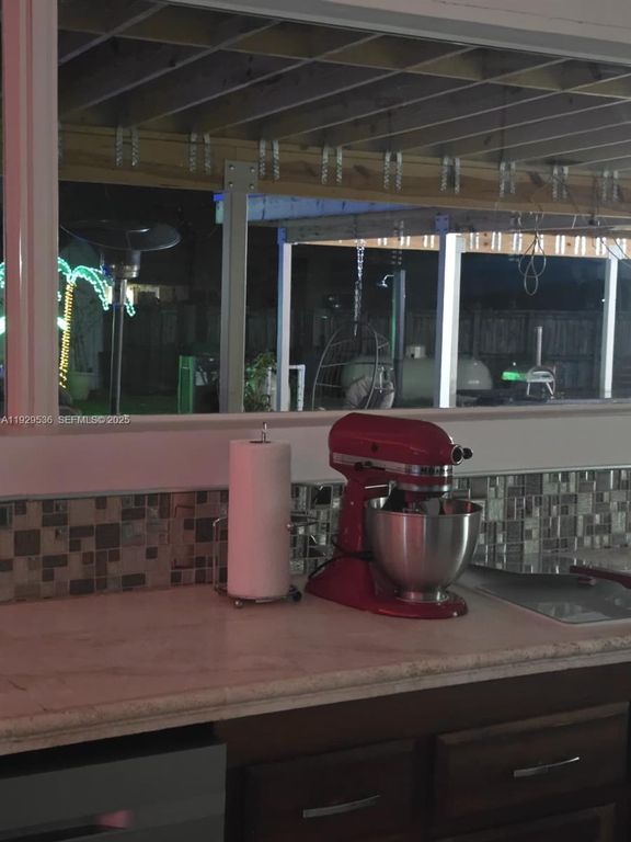 Image 21 of property listing at 16401 SW 292nd St., Homestead, FL 33033