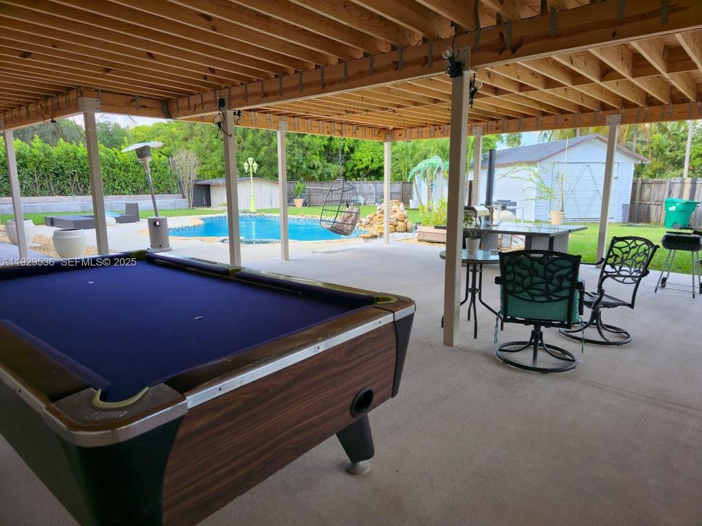 Image 23 of property listing at 16401 SW 292nd St., Homestead, FL 33033