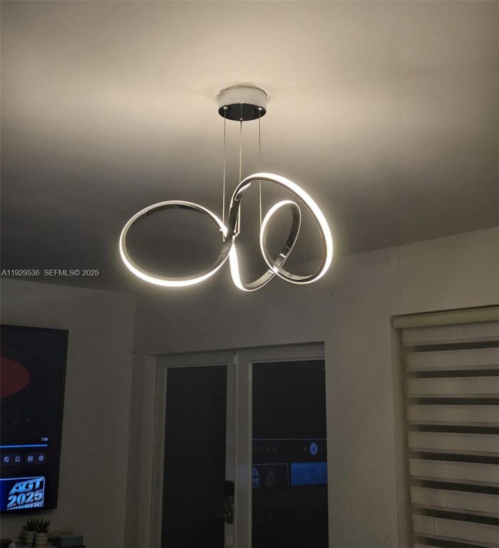 Image 27 of property listing at 16401 SW 292nd St., Homestead, FL 33033