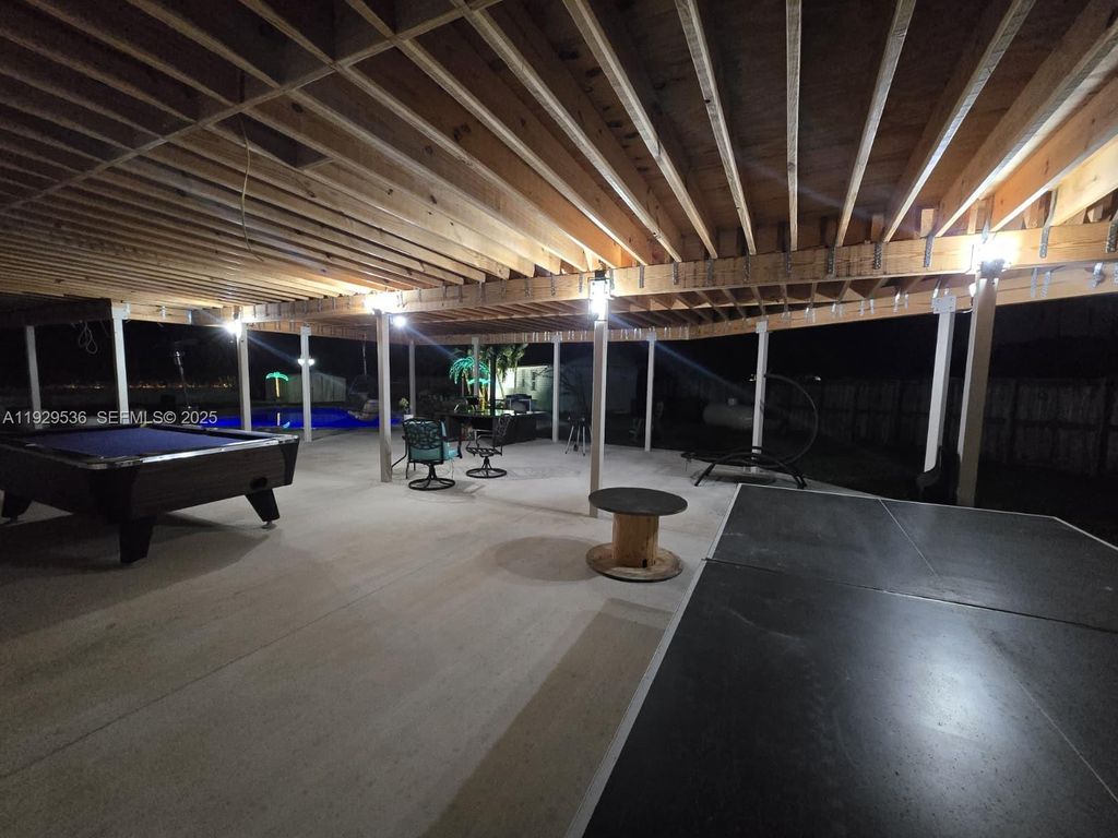 Image 9 of property listing at 16401 SW 292nd St., Homestead, FL 33033