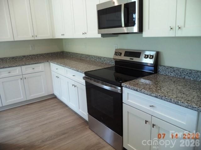 128 Sanders Way, Statesville, NC 28625