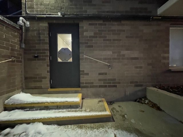 7141 N Kedzie Avenue 110, Chicago, IL 60645