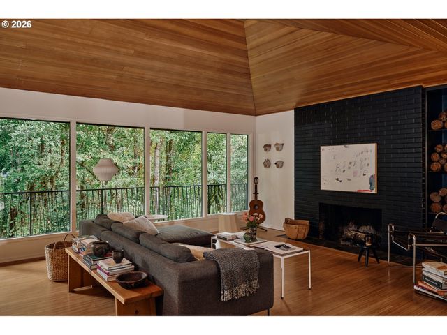 3062 Sw FAIRMOUNT Blvd, Portland, OR 97239
