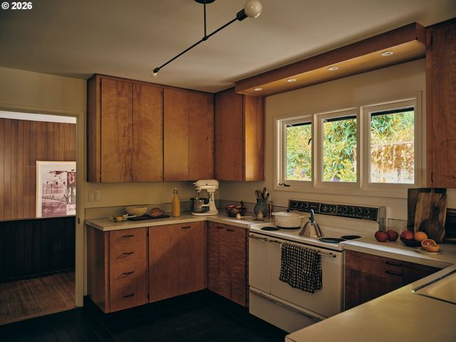 3062 Sw FAIRMOUNT Blvd, Portland, OR 97239