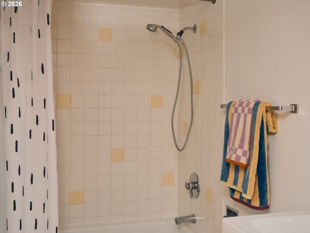 3062 Sw FAIRMOUNT Blvd, Portland, OR 97239
