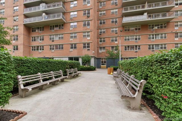 2940 W 5th Street 7C, Brooklyn, NY 11224