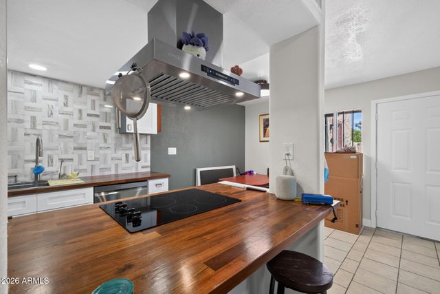 5430 W CULVER Street, Phoenix, AZ 85043