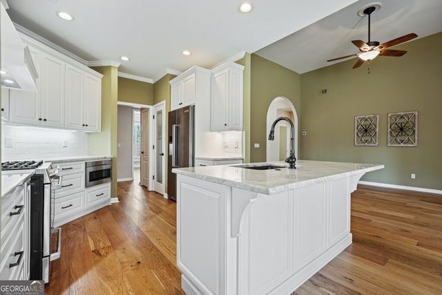 4095 Montgrove Glenn, Cumming, GA 30041