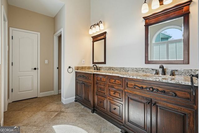 4095 Montgrove Glenn, Cumming, GA 30041