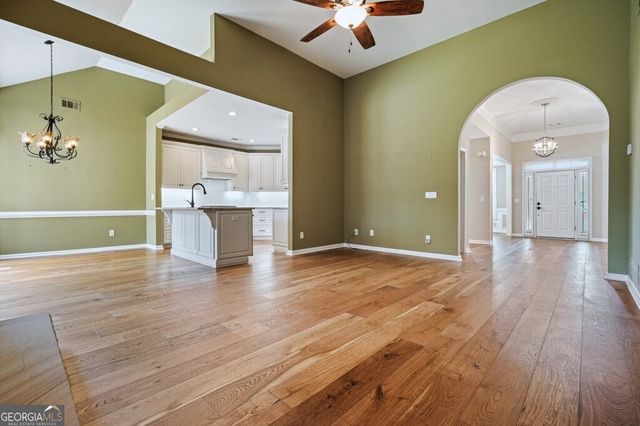 4095 Montgrove Glenn, Cumming, GA 30041