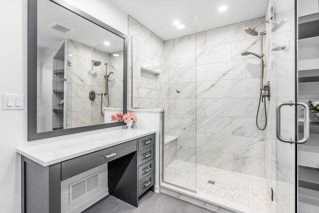 8602 Davington Drive, Dublin, OH 43017