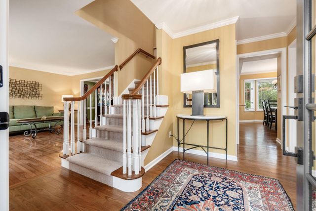 8602 Davington Drive, Dublin, OH 43017