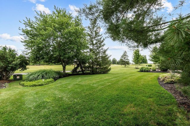 8602 Davington Drive, Dublin, OH 43017