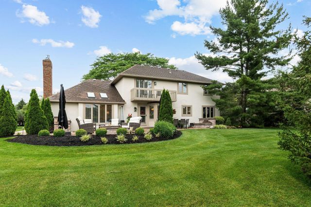 8602 Davington Drive, Dublin, OH 43017
