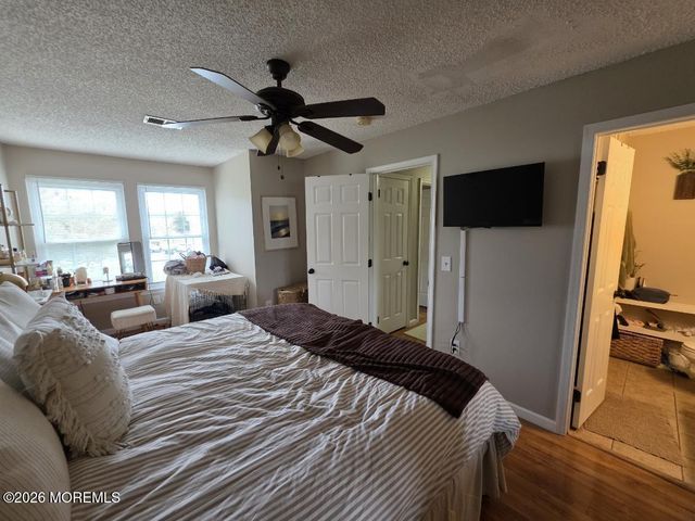 104 Des Moines Court, Tinton Falls, NJ 07712