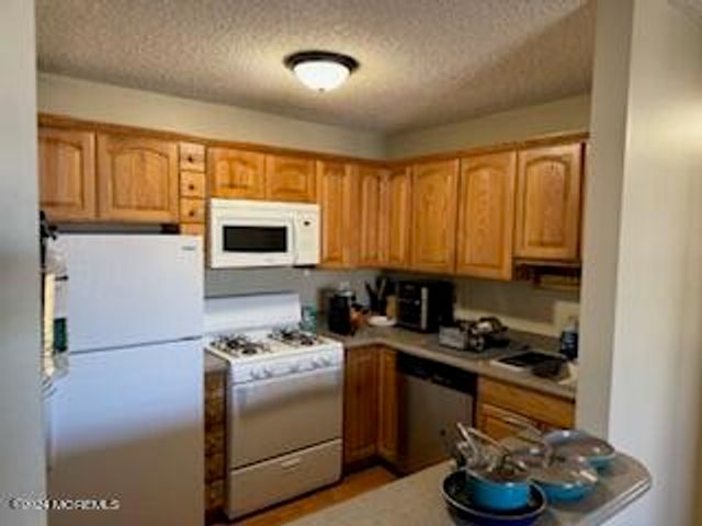 104 Des Moines Court, Tinton Falls, NJ 07712